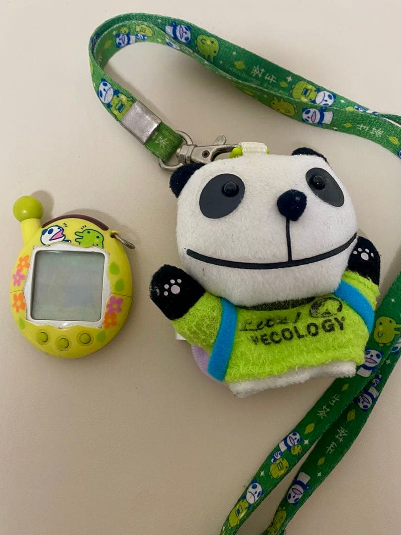 たまごっち 生茶パンダっち 生茶 - メルカリ