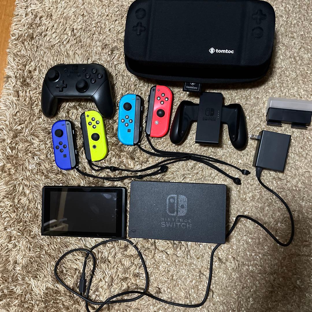 Nintendo Switch 本体 + ジョイコンセット+周辺機器、ケースなど Nintendo Switch 本体カバー クリア ハードカバー ケース Joy-Con