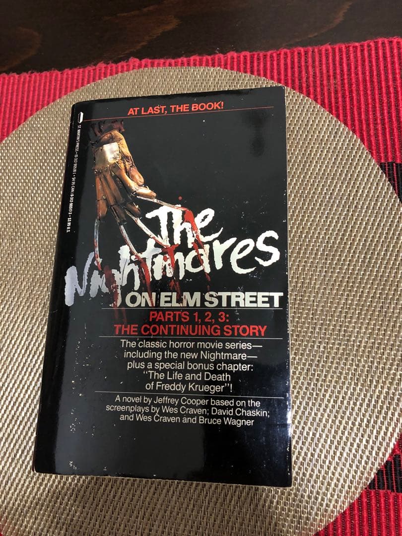 希少　The Nightmares on Elm Street The Nightmares on Elm Street Parts 1, 2, 3: the Continuing Story