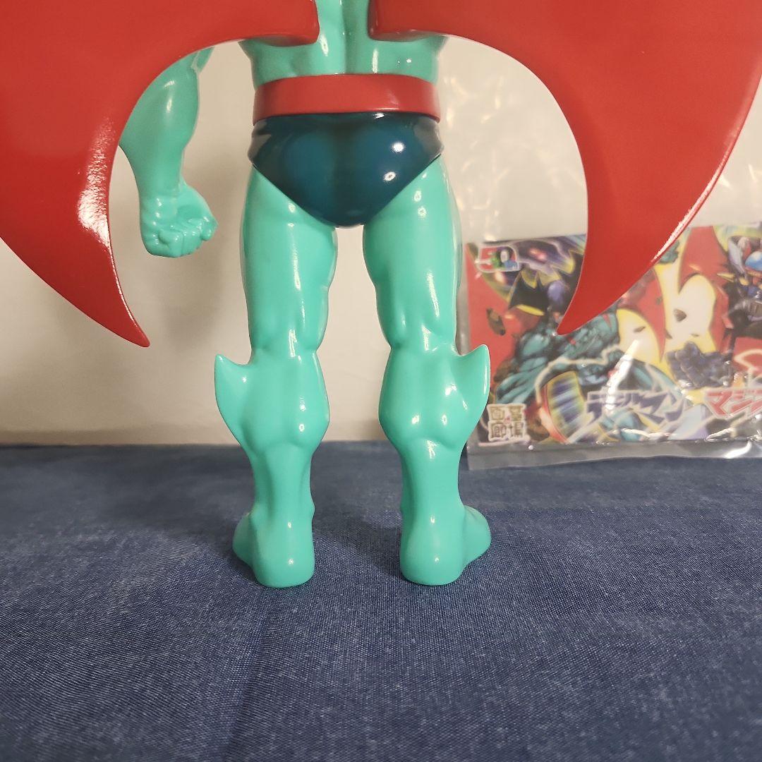 墓場の画廊 デビルマン マスク 面取れ ソフビ グリーン 一部塗装剥がれ