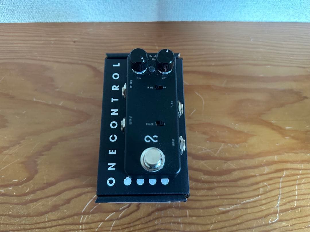 One Control　Mosquito Blender　ブレンダー／バッファー One Control Minimal Series Mosquito Blender Trail with BJF Buffer