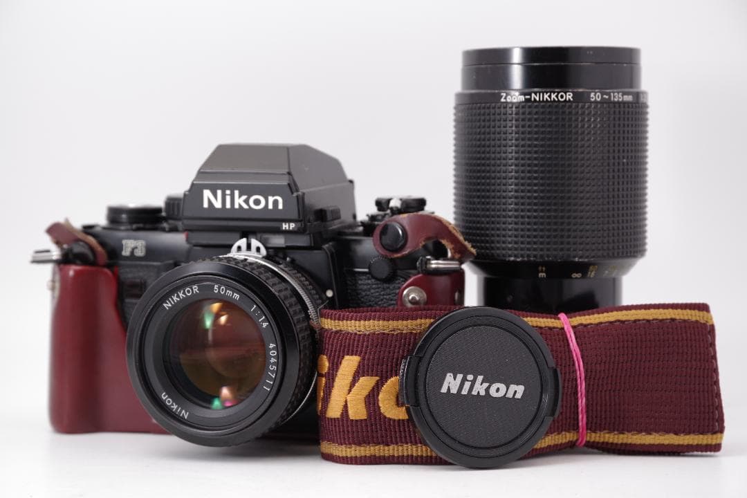 フィルムカメラ Nikon F3 HP / 50mm F1.4 / 50-135mm F3.5 Nikon F3HP AI-S 50mm F1.4 . We ship worldwide. Free shipment for