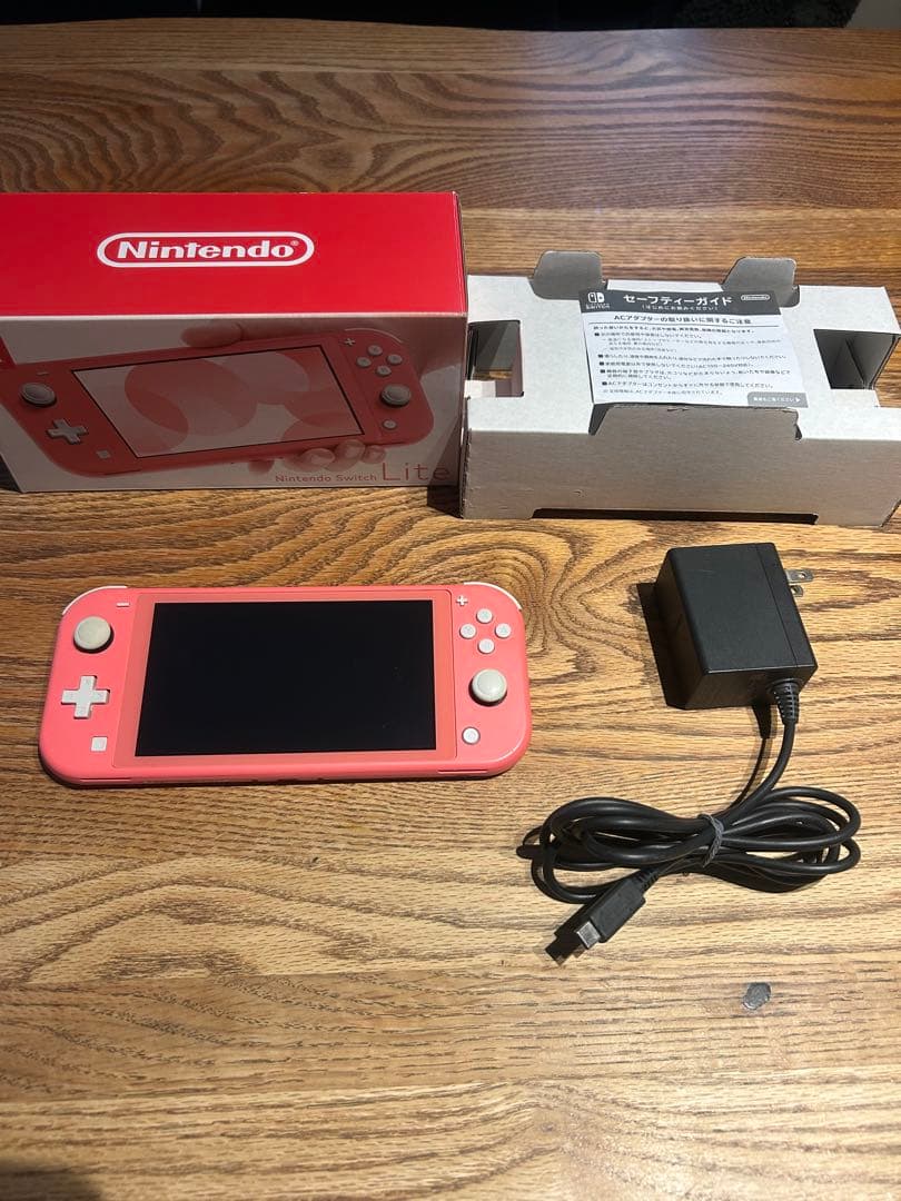 Nintendo Switch Lite ピンク HDH-001 - メルカリ