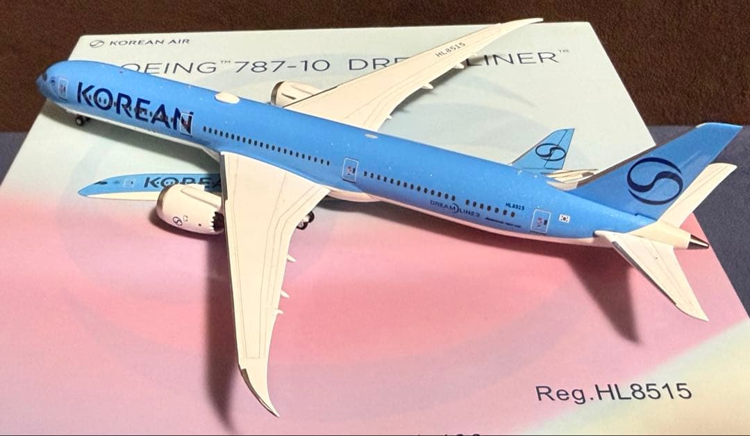 大韓航空 B787-10 新塗装 1/400 飛行機模型 - メルカリ
