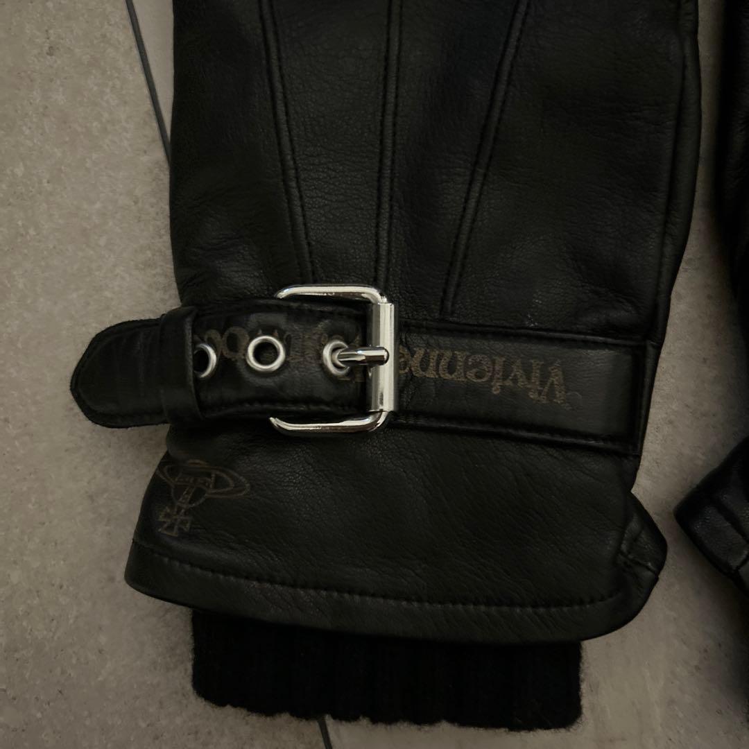 ヴィヴィアンウエストウッド バックル付きレザー手袋 黒 - メルカリ