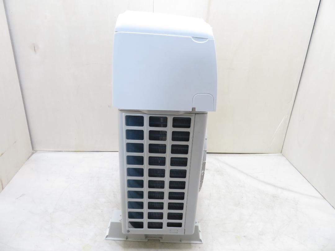 ヤマダ電機 2023年製 ルームエアコン 2.2kW ～9畳 主に6畳