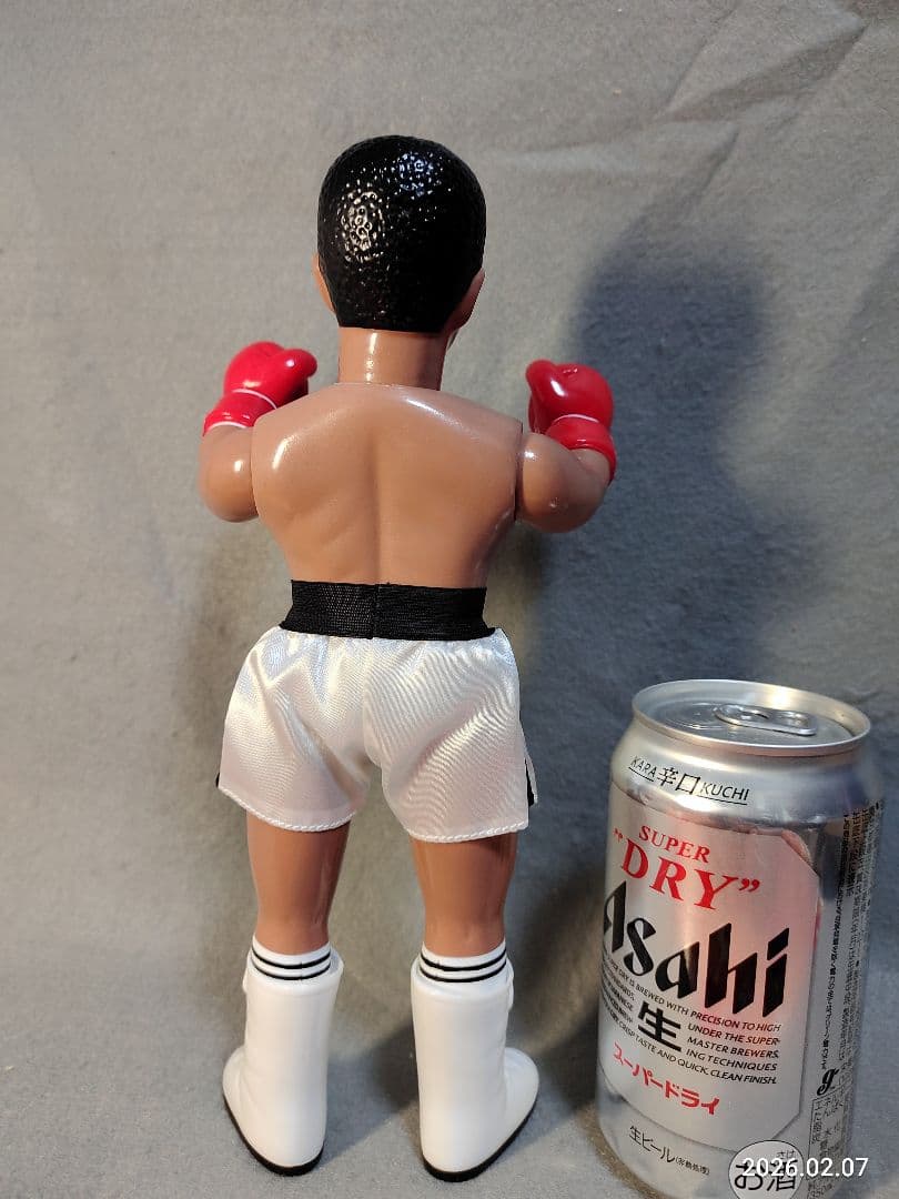 昭和レトロ モハメドアリ メディコムトイ ソフビファイティング