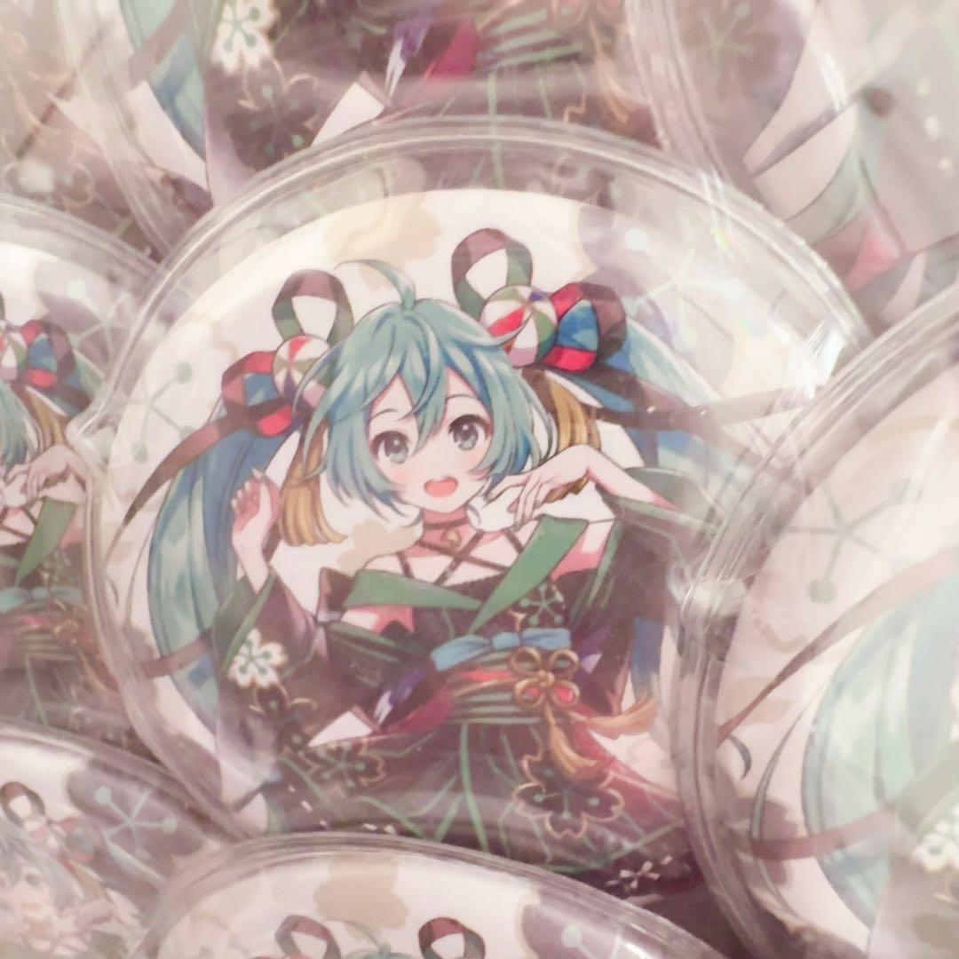 初音ミク 痛バ A3 痛バック 森倉円 缶バ 缶バッジ - メルカリ
