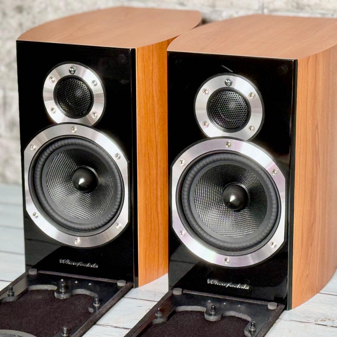Wharfedale「diamond 10.1」2wayブックシェルフスピーカー Wharfedale Bookshelf Speakers Diamond 10.1 - Walnut Home Best
