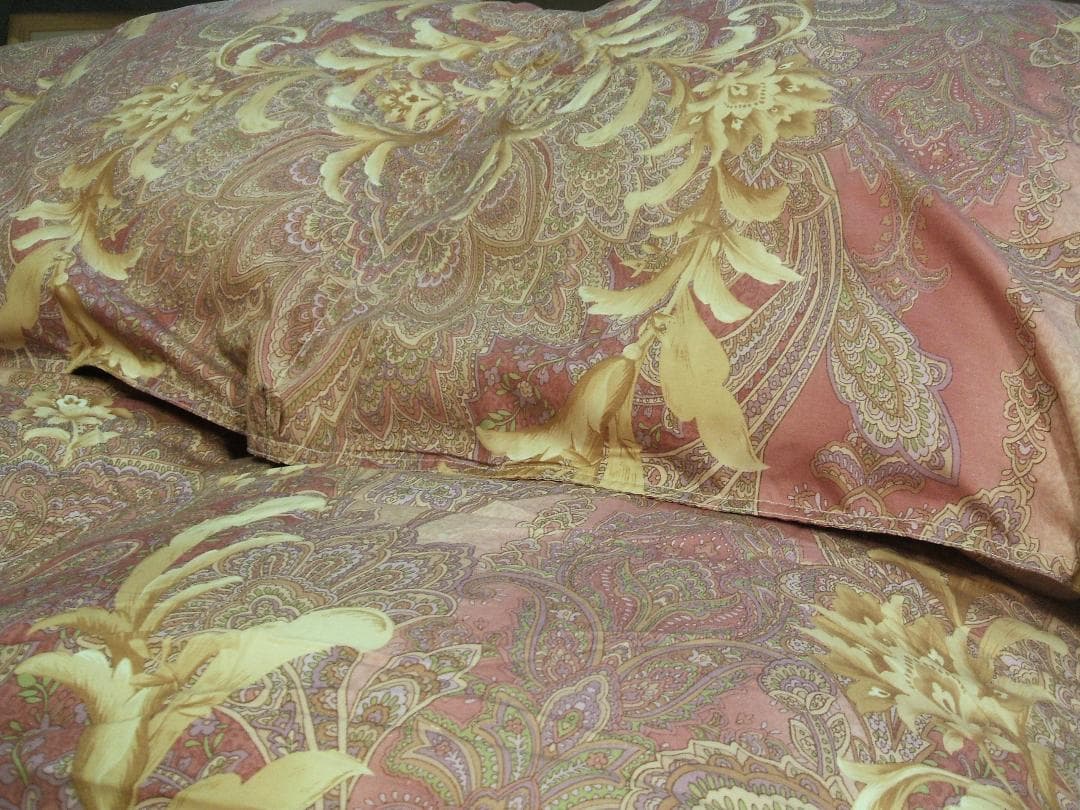 新品＊日本羽毛協同組合保証＊三ツ星＊ダウン1，2キロに増量＊羽毛