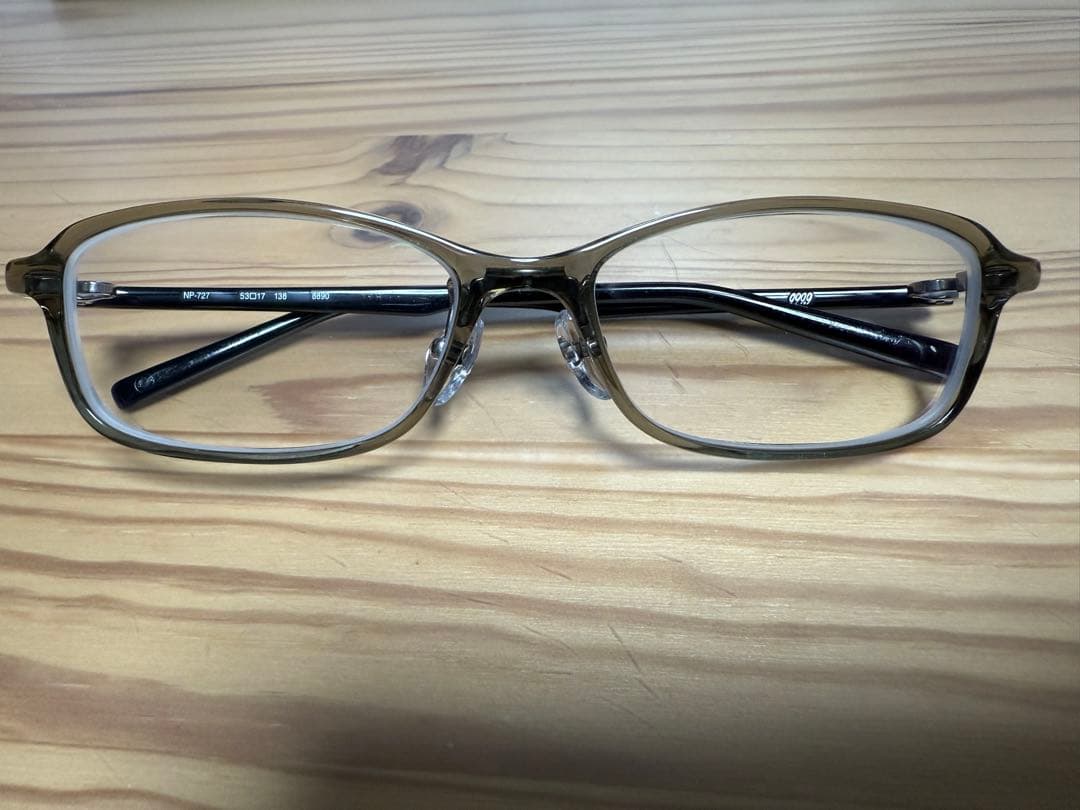 フォーナインズ NP-727 8890 クリスタルスモーク/ブラック フォーナインズ NP-727 8890 クリスタルスモーク/ブラック 汚れや