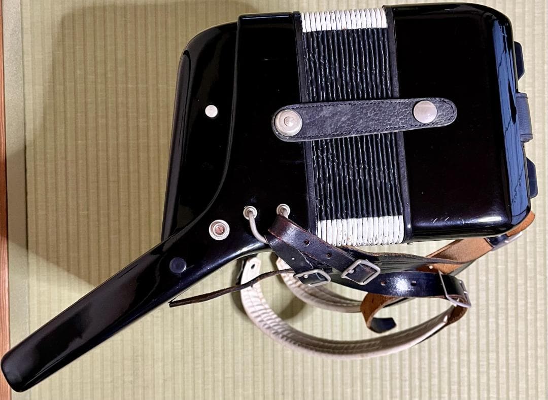 ☆値下げ☆TOMBOトンボ 独奏用アコーディオン J-80 J80☆中古美品