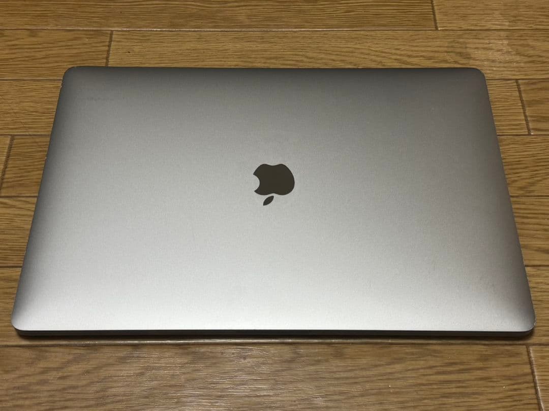 MacBook本体 MacBook Pro 2018 15.4inch intel Core i7