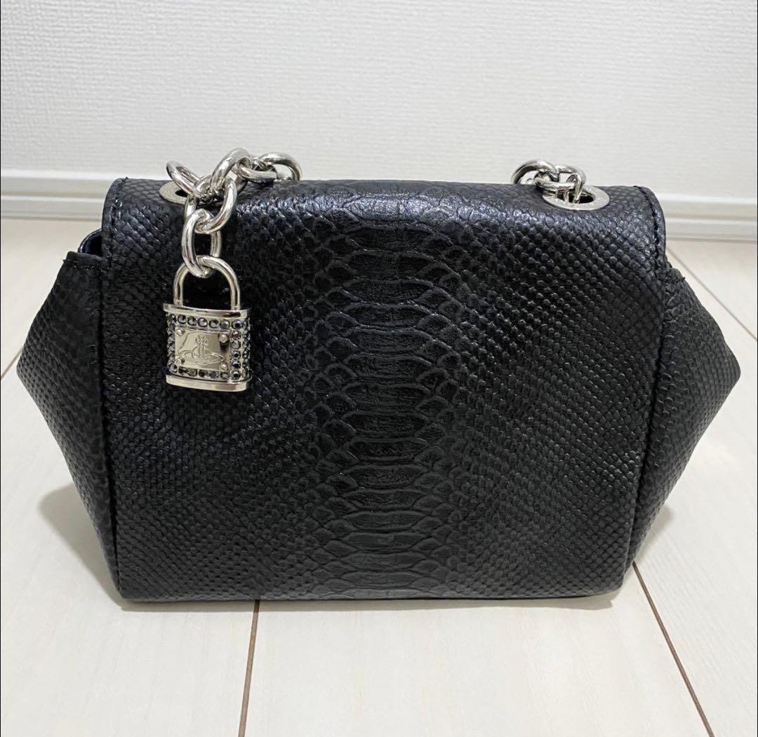 ヴィヴィアンウエストウッド パドロック南京錠 牛革バッグ 新品 日本製