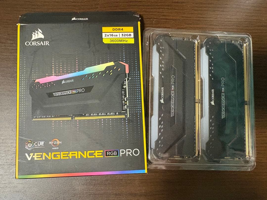 ASUS ROG STRIX Z590-F corei9 11900k メモリ