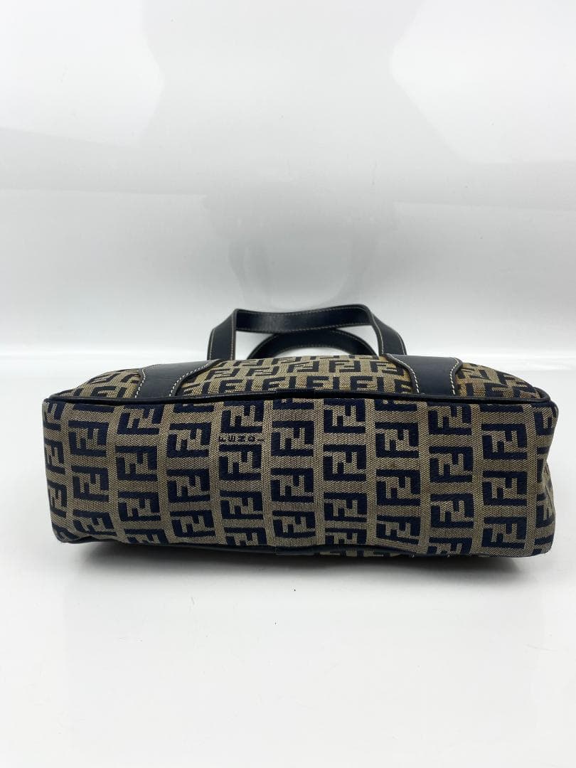 FENDI ズッキーニ ネイビー がま口 ハンドバッグ ミニバッグ マンマ