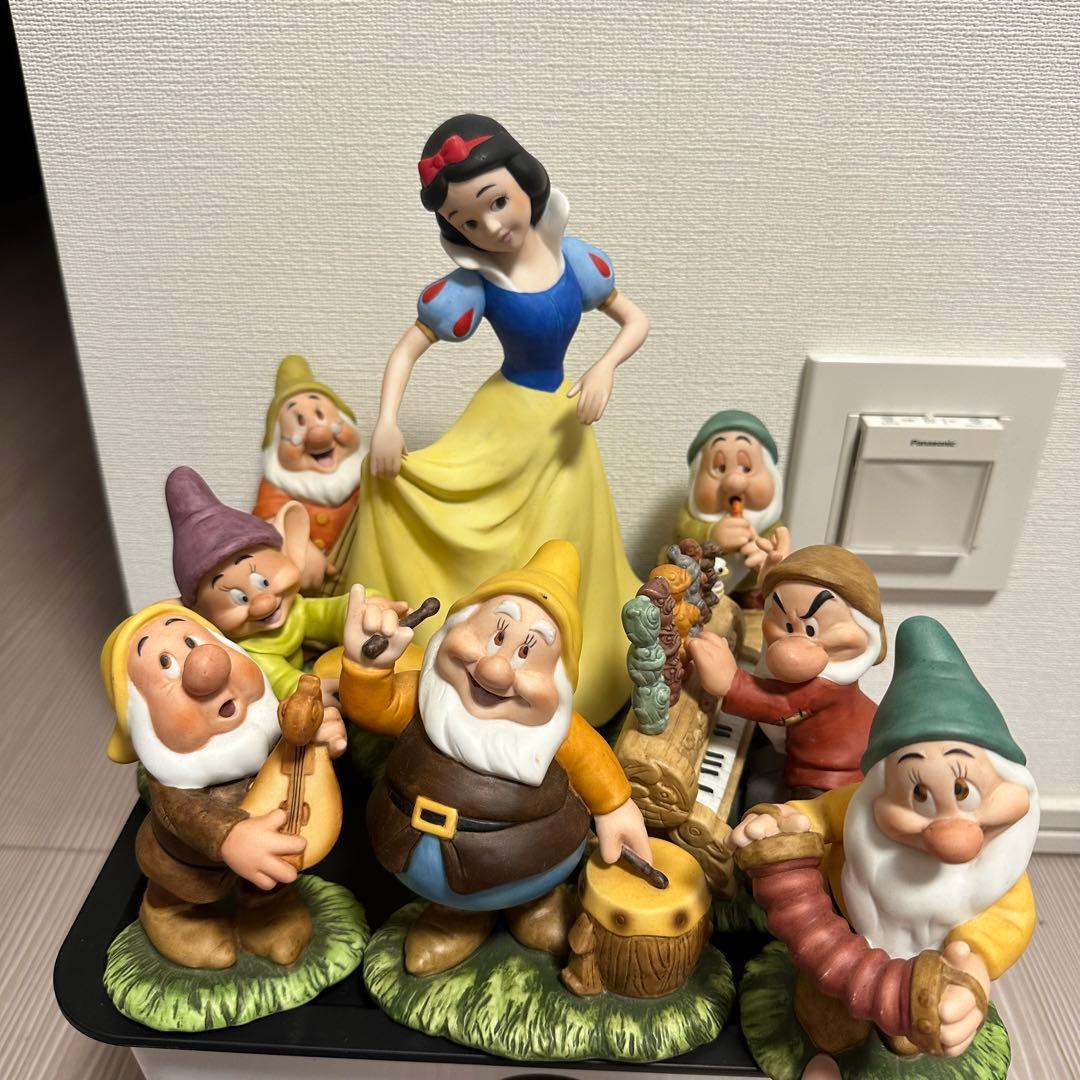 美品】白雪姫と7人の小人たち 加藤工芸 陶器 フィギュア ディズニー