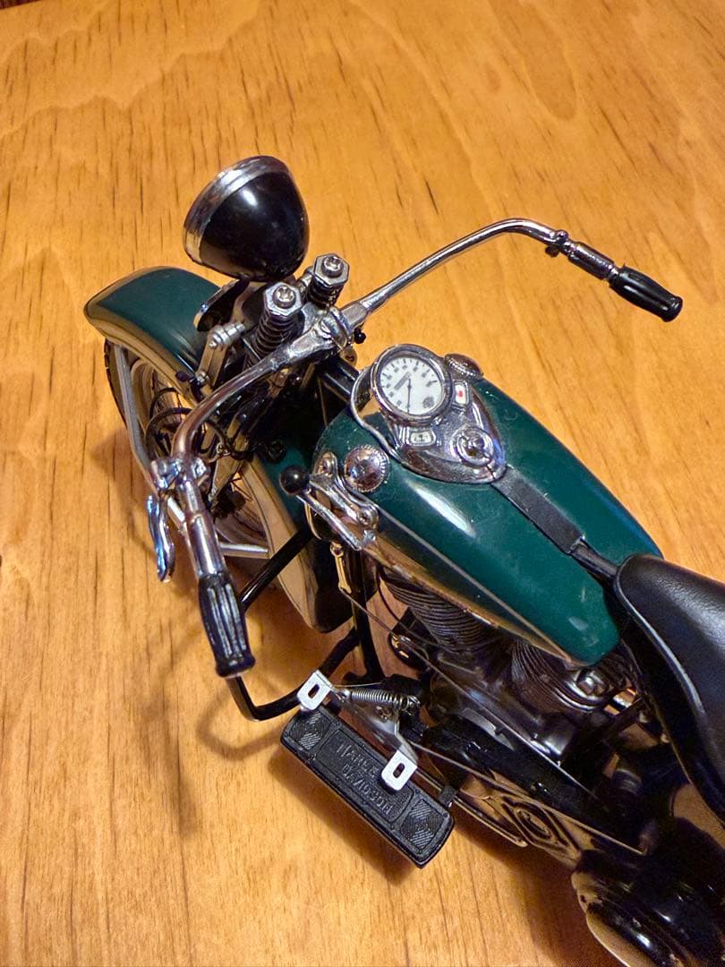 フランクリンミント ハーレー1936ナックル 1/10 - メルカリ