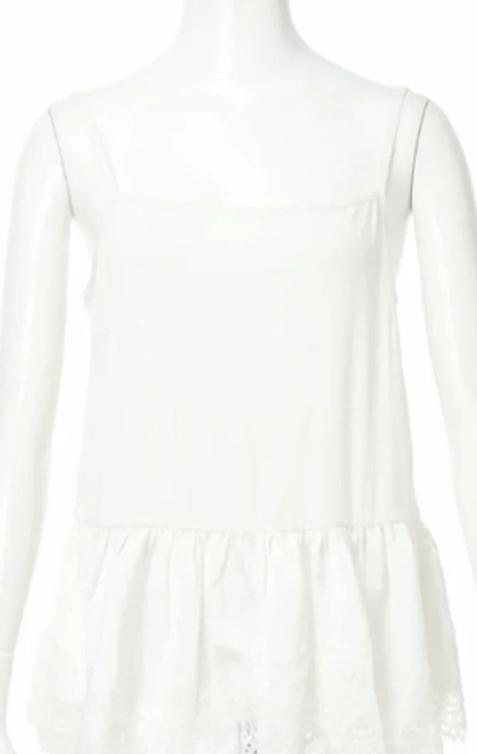 Arpege story（アルページュストーリー）レースキャミ付きプルオーバー