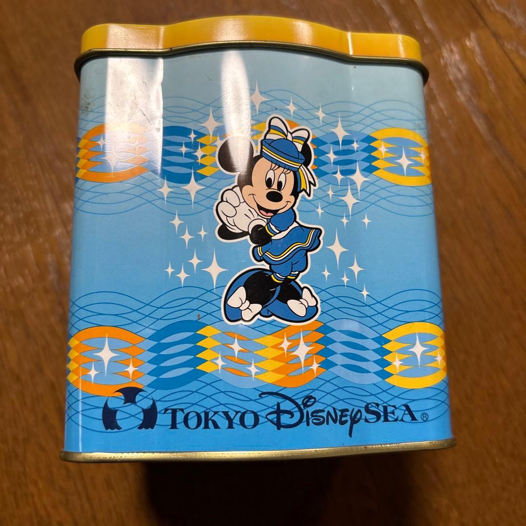 東京ディズニーシー 2001年グランドオープン クッキー缶 - メルカリ