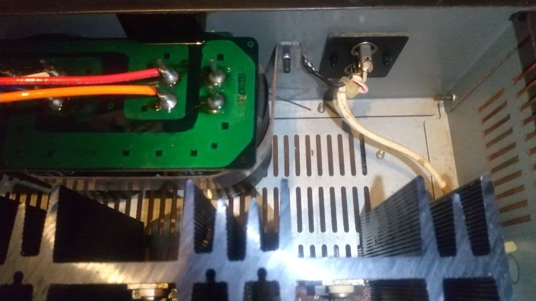 東芝 Aurex SC-335 アナログレベルメーター搭載 ステレオパワーアンプ