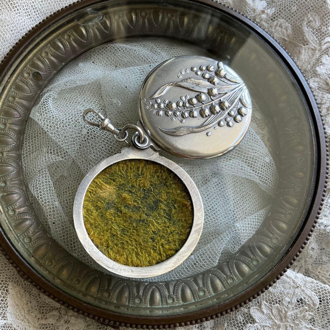 フランスアンティーク すずらん ミラー付きペンダントトップ