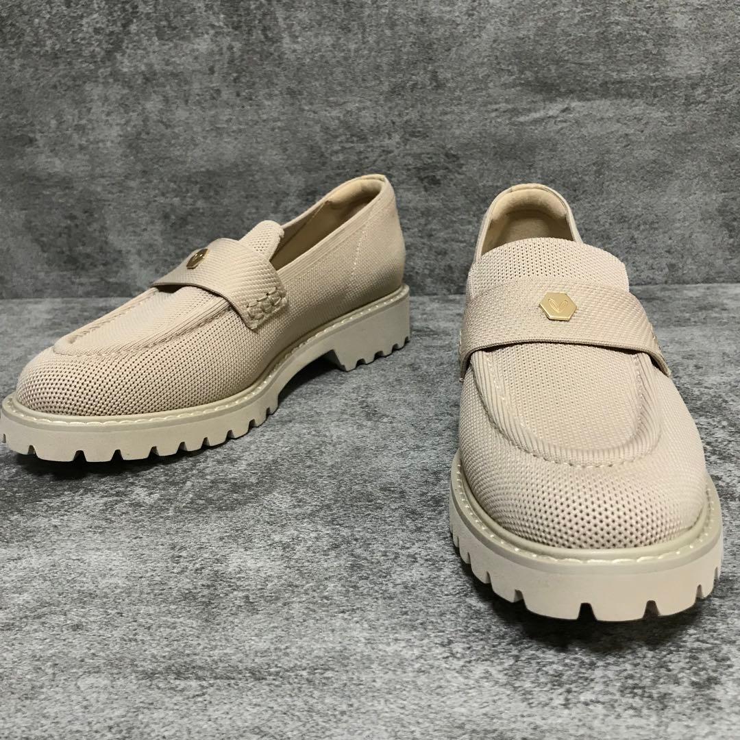 ✨️未使用✨ VIVAIA FRANCESCA シューズ　ローファー　ベージュ Francesca] アーモンドトゥ プラットフォーム トラックソール