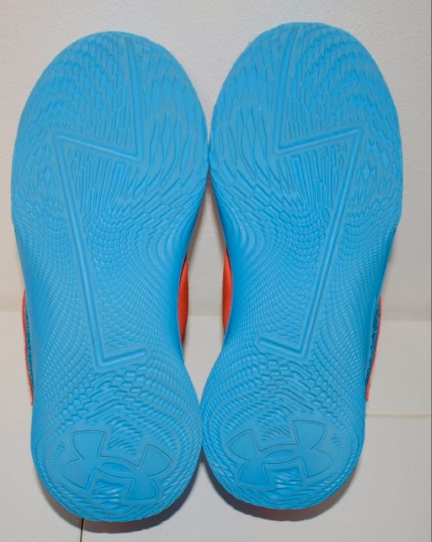 アンダーアーマーCurry Fox1 HAPPY FOX DAY 29.5cm