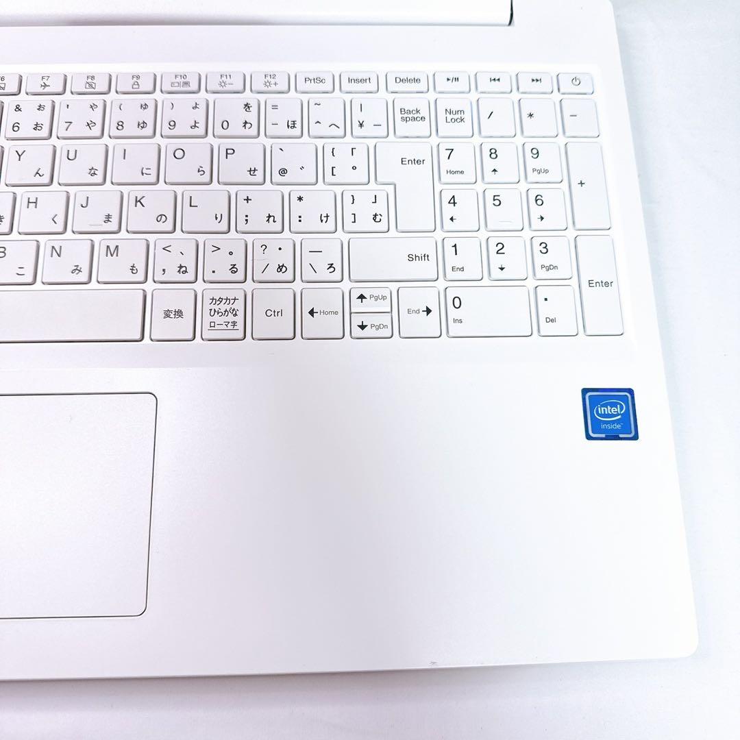 注目❤️薄型ホワイトノートパソコン❤️設定済み❤️すぐ使える