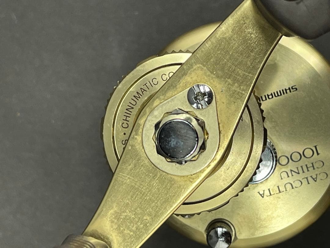 シマノ カルカッタチヌ1000 右巻き - メルカリ