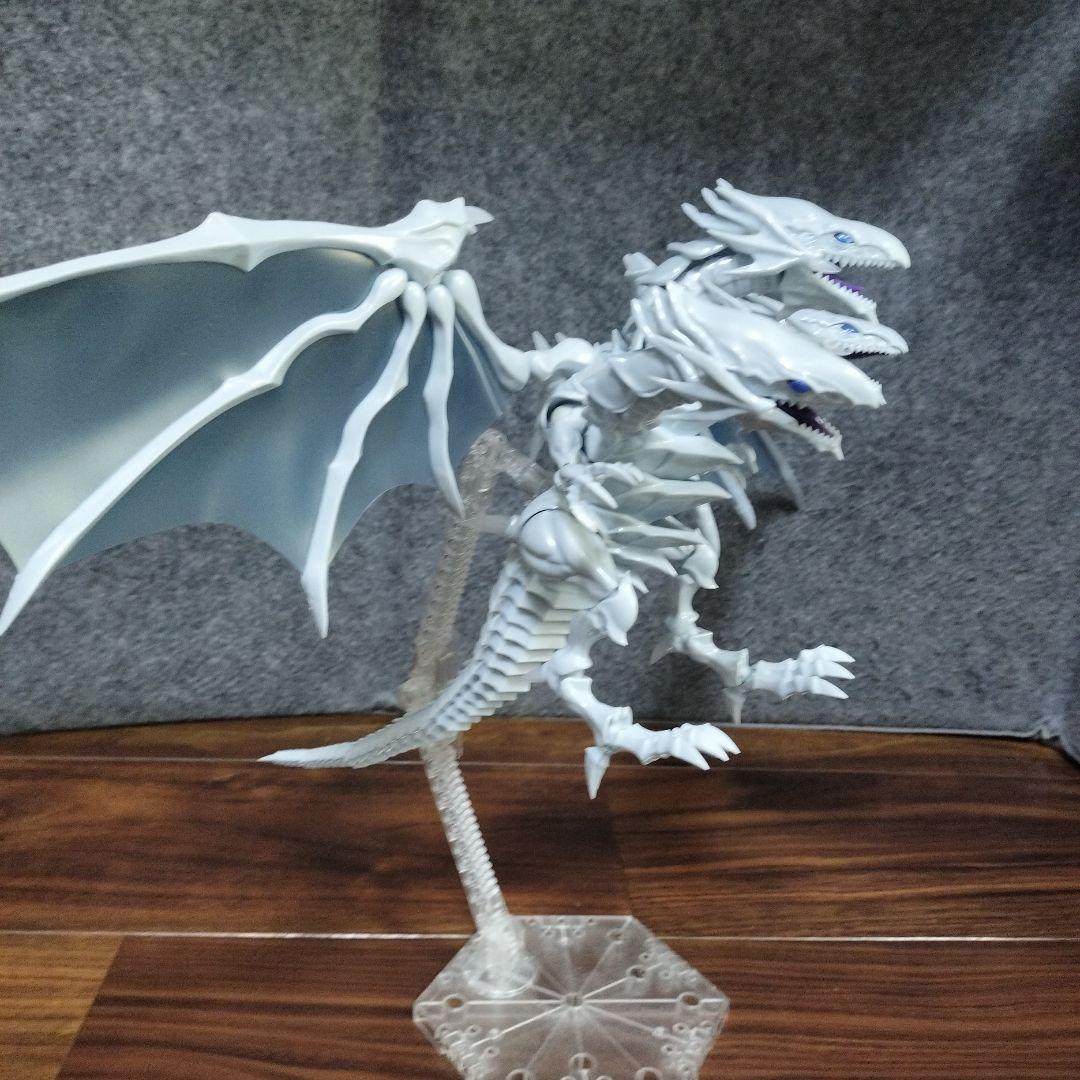 遊戯王 プラモデル ブルーアイズアルティメットドラゴンとエグゾディア