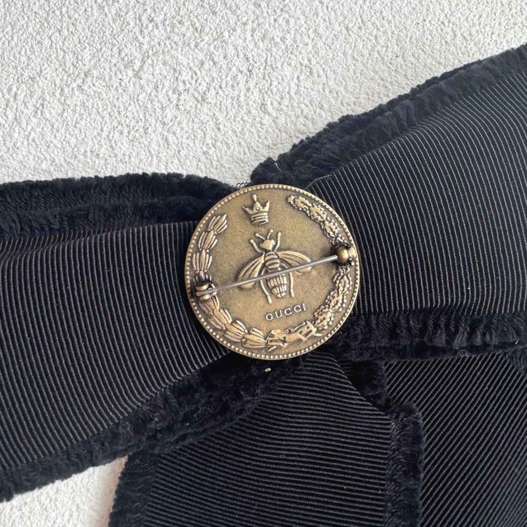 GUCCI グッチ グログラン リボンブローチ ブラック ビジュー Bee