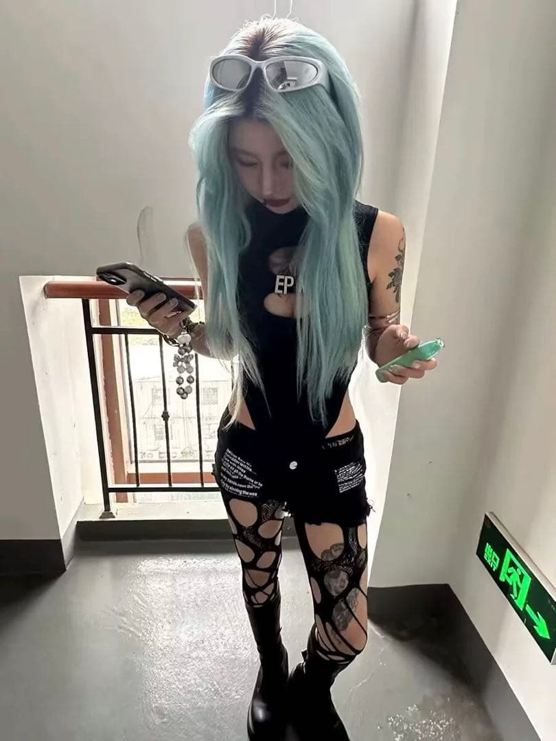 安心のメルカリ便】 ゴシック サブカルチャー 網タイツ パンク y2k