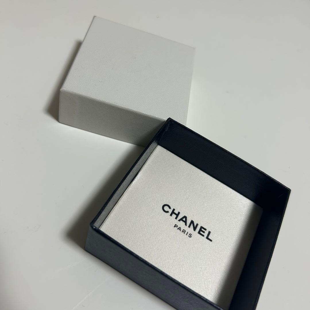 シャネル カメリア コサージュ セレモニー 入学式 白 - メルカリ