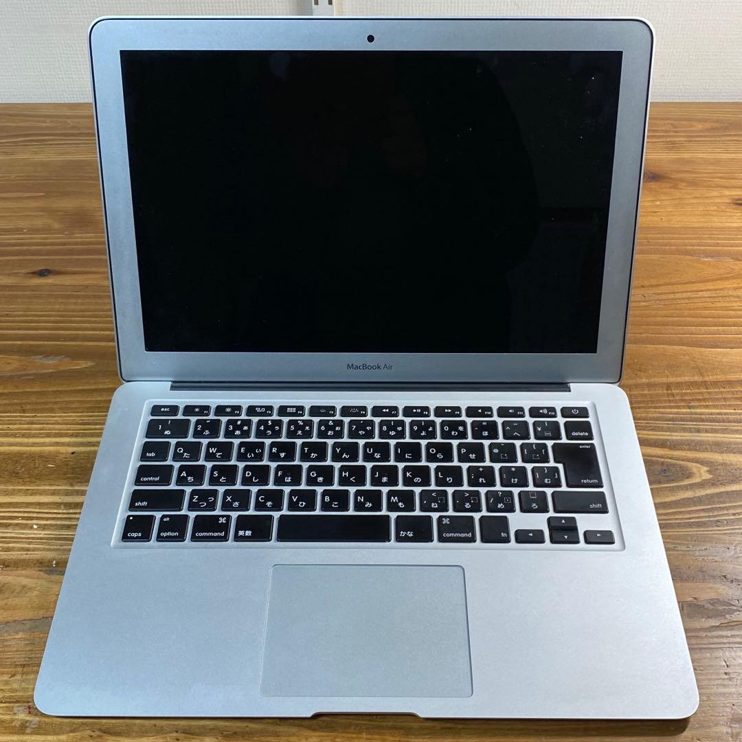 MacBook Air 2015 13インチ 128GB 初期化済 充電器付 - メルカリ