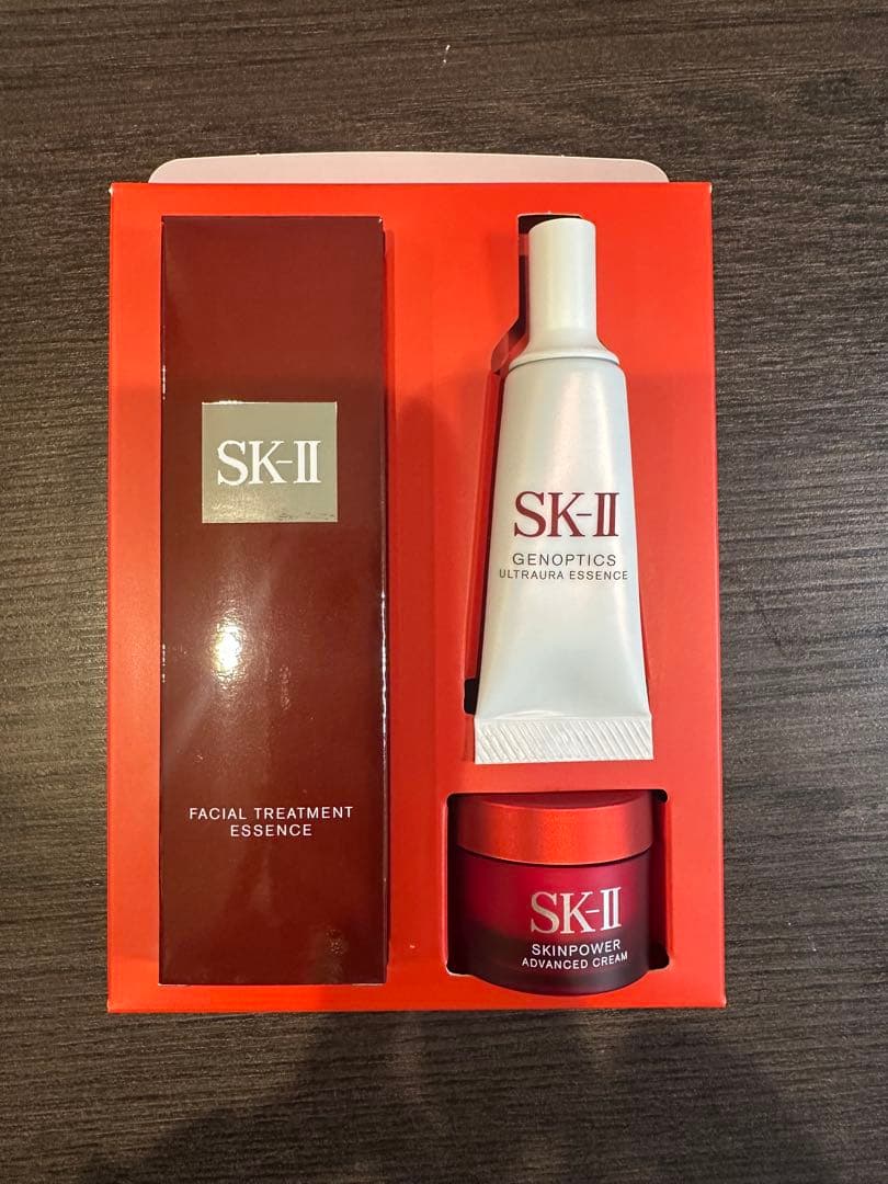 SK-II フェイシャルトリートメントエッセンス & GENOPTICS セット SK-II フェイシャル トリートメント エッセンス & ジェノプティクス