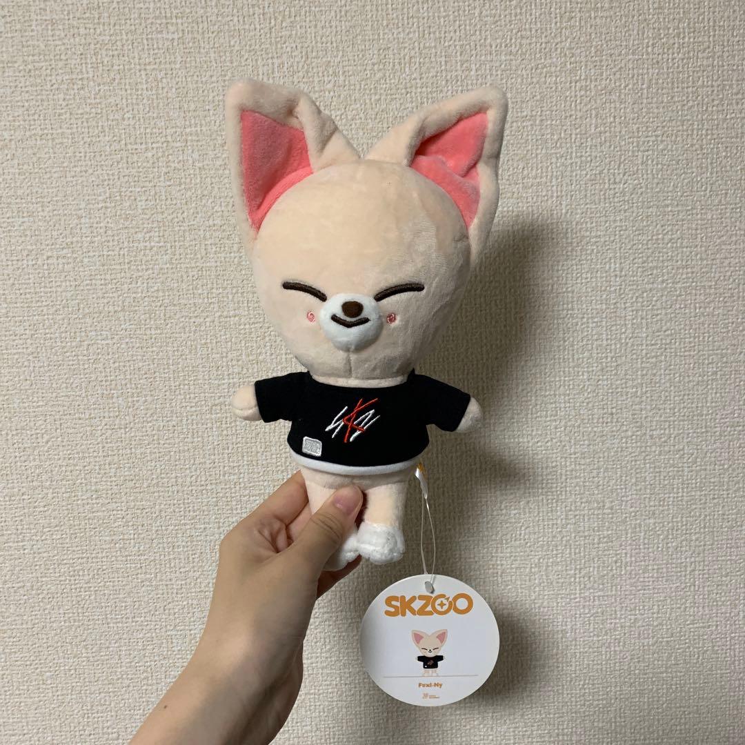 straykids skzoo フォクシニー ぬいぐるみ - メルカリ