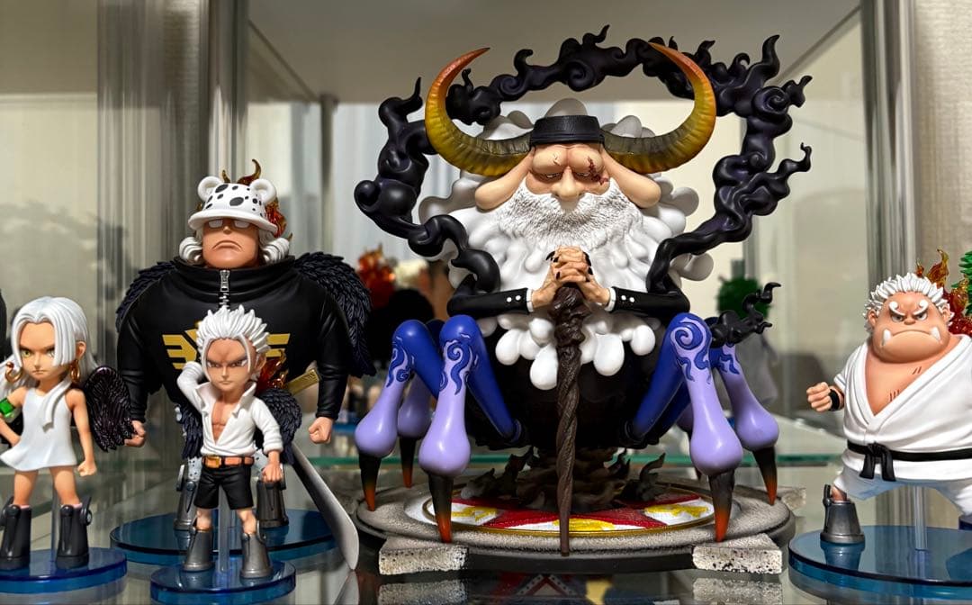 ワンピース フィギュア 五老星 ガレージキット 世界政府 サターン