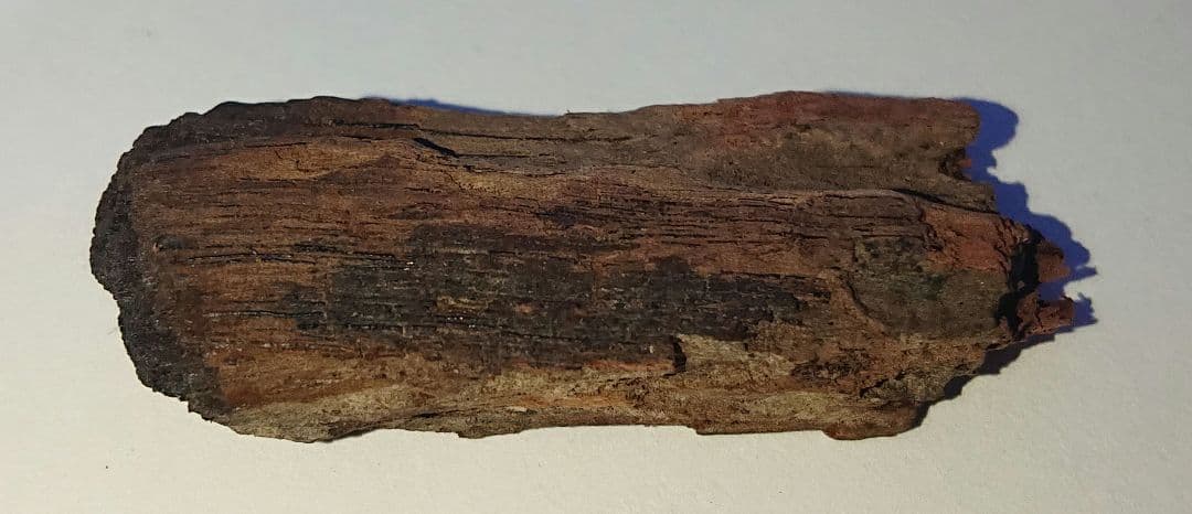 聞香・柬蒲寨産油っぽい赤茶黄花梨