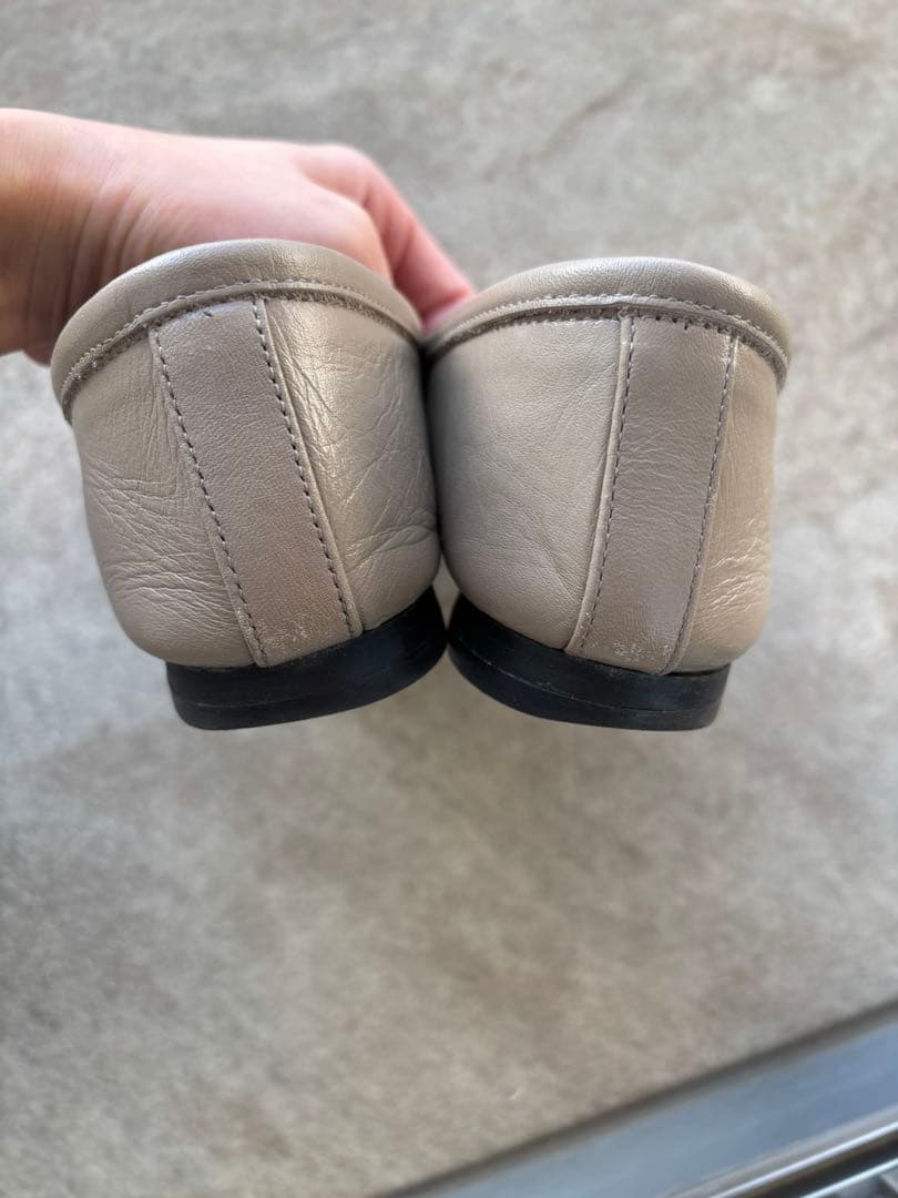 CHEMBUR ベージュレザー フラットシューズ 37 CHEMBUR