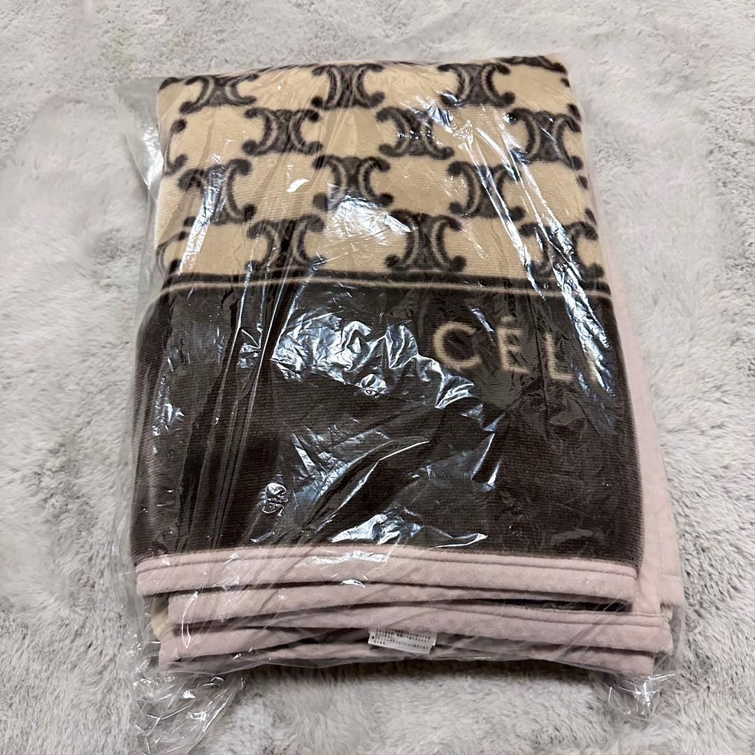 CELINE】セリーヌ 膝掛け ブランケット ハーフケット - メルカリ