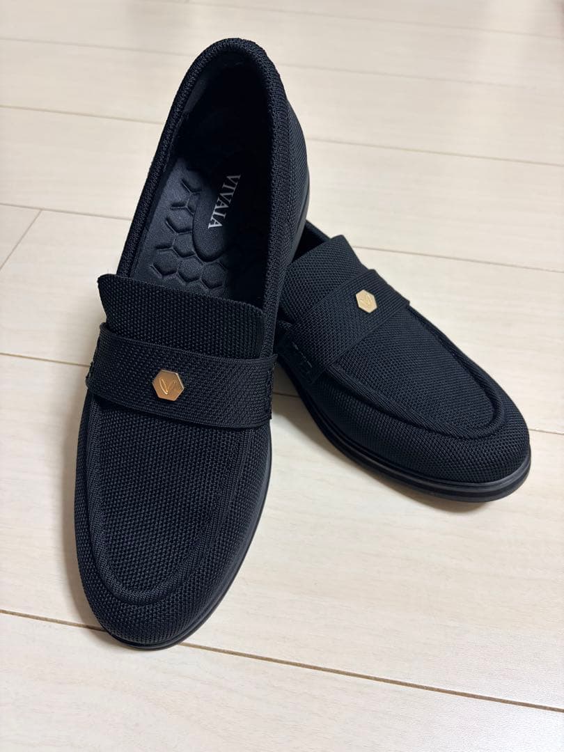 VIVAIA クラシックローファー - メルカリ