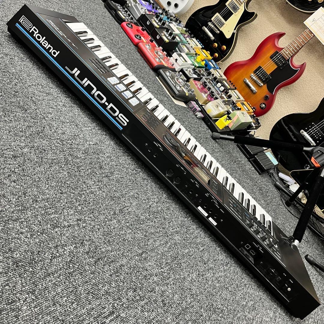 11185】Roland JUNO-DS 61鍵シンセサイザー - メルカリ