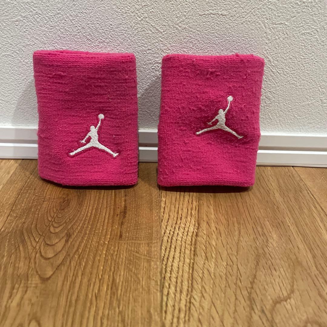 ジョーダン ジャンプマン リストバンド ピンク - メルカリ