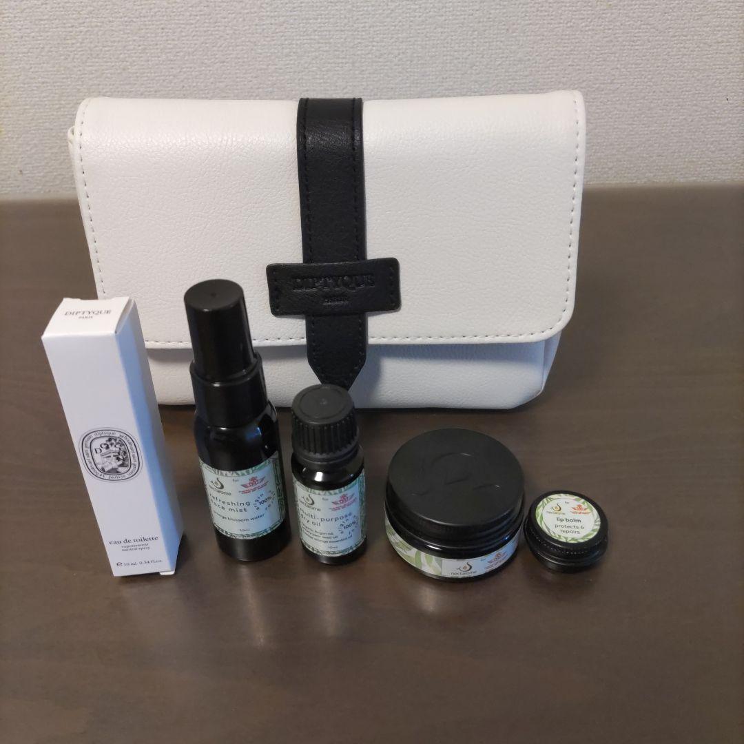 カタール航空ビジネスアメニティ5種類、ポーチ。今年2月搭乗品 - メルカリ