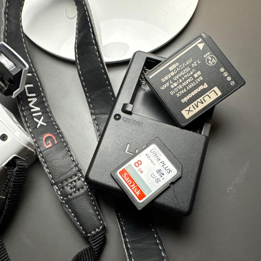LUMIX GF6】 動作確認済 バッテリーチャージ / 8gbカード付き