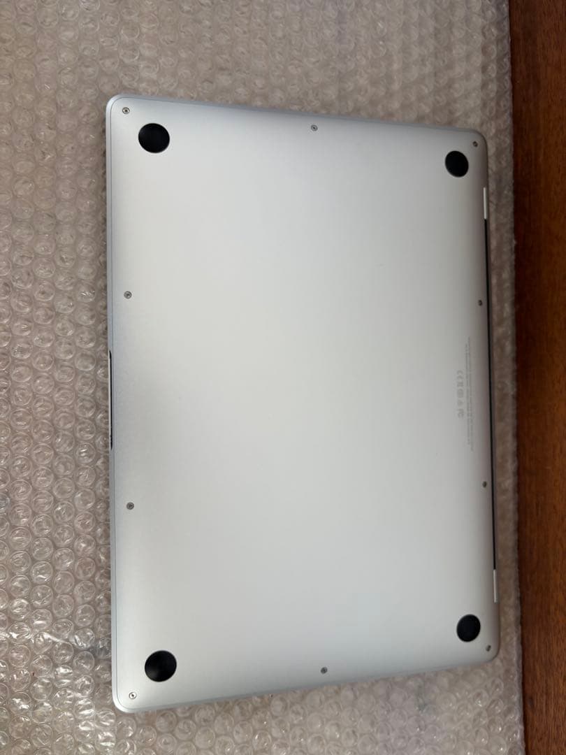 訳あり MacBook Air 13インチ A1932 16GB 256GB - メルカリ