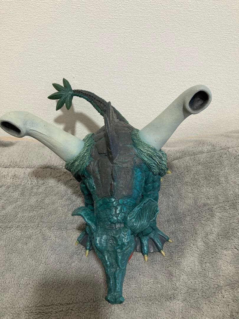 ウルトラマン 大怪獣シリーズ レオゴン - メルカリ