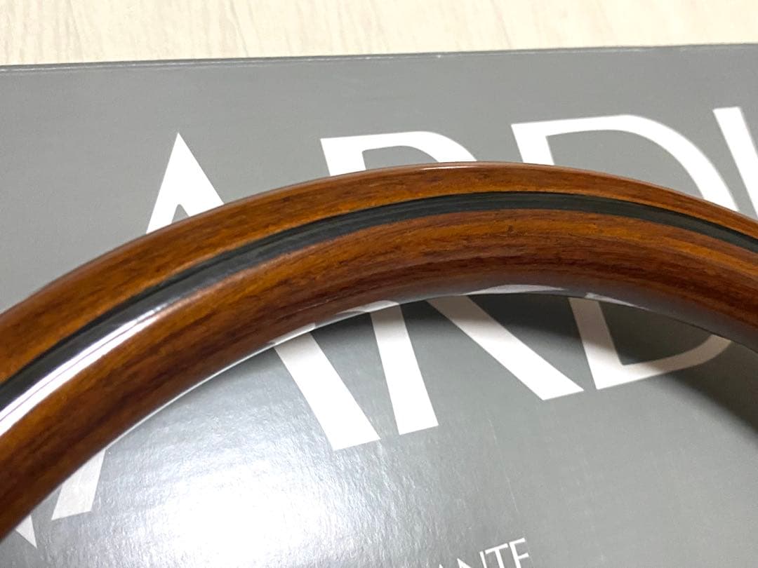 希少【NARDI Classic】32.5Φ ウッドステアリング　即決大歓迎
