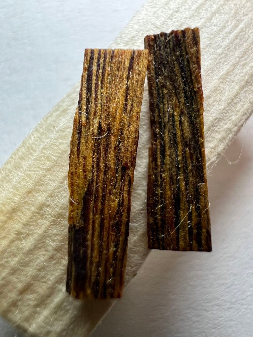 古渡命銘木 六十一種名香　伽羅　銘【花散里】0.163g 香木/お香/沈香/伽羅